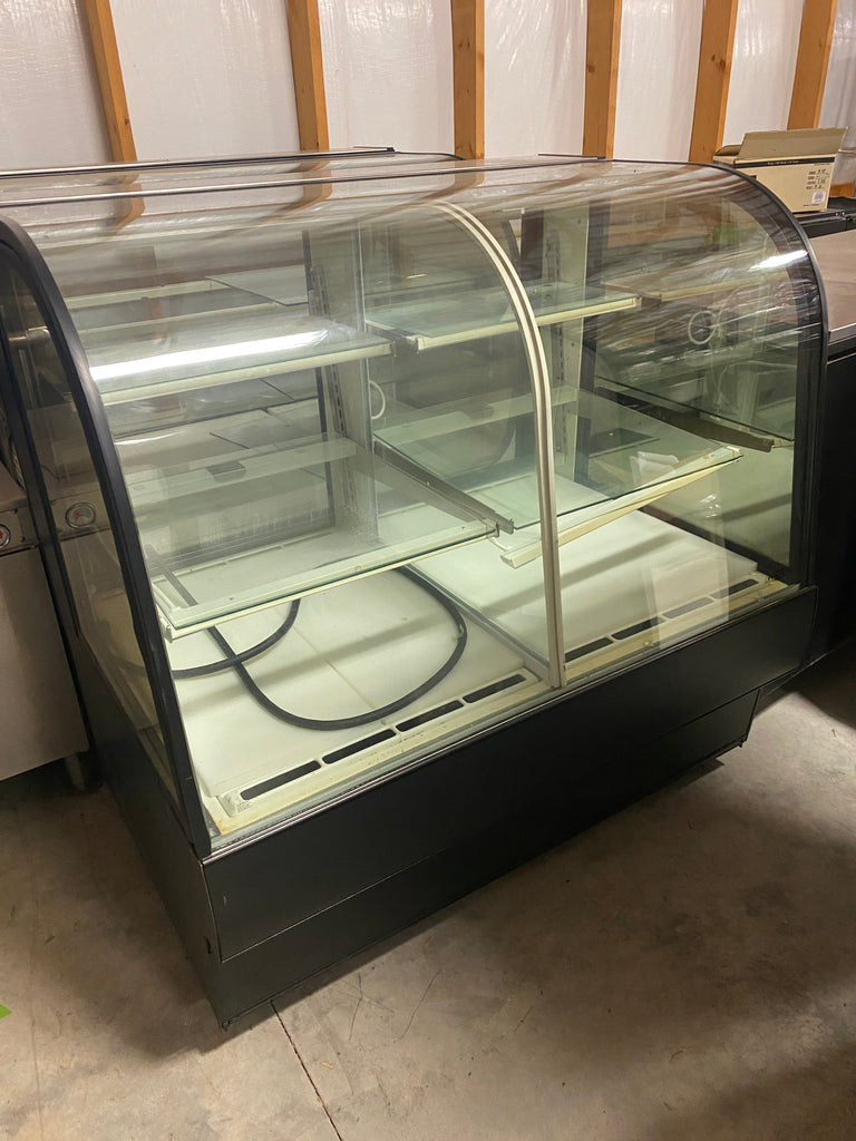 Bakery Cases Refrigerated and Dry (Sold as 1)