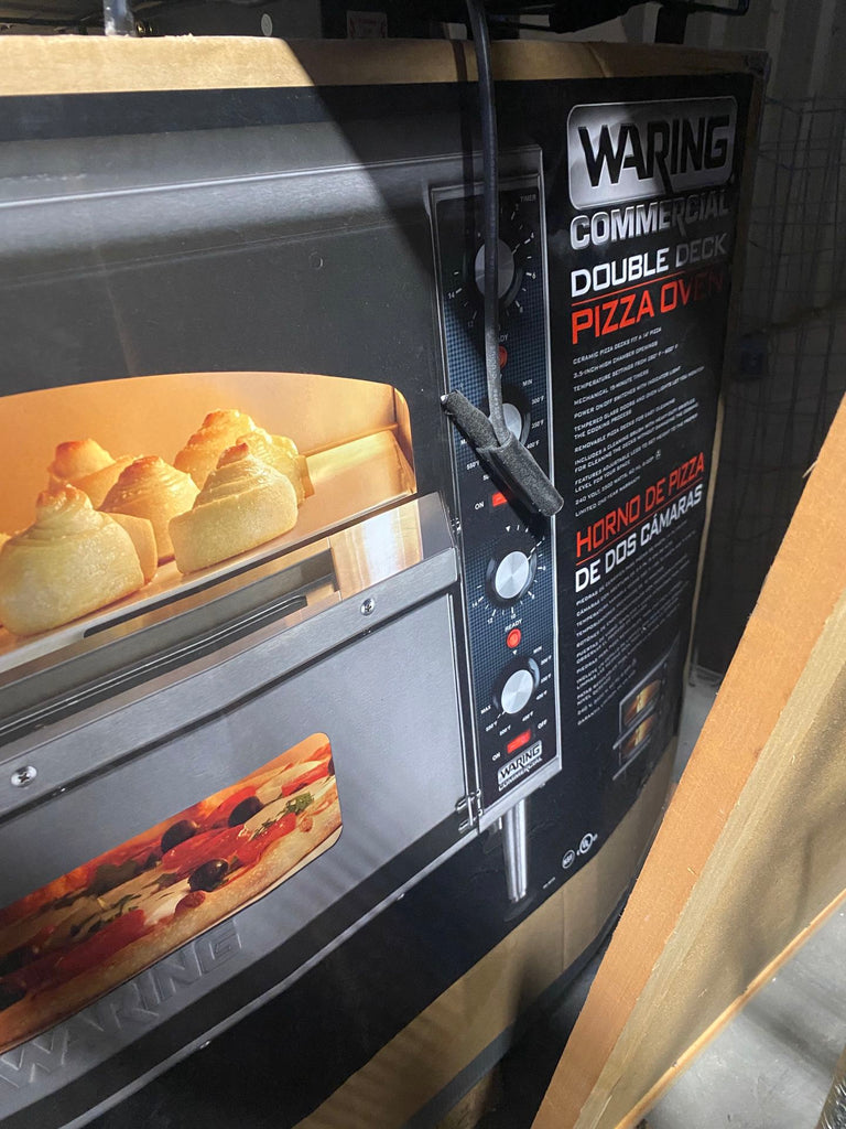 Waring WPO350 Countertop Double Deck Pizza / Snack Oven - Open Box 240V, 3500W